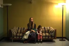 Chrisann Brennan (Katherine Waterston) Lisa Brennan (Makenzie Moss): "In 1984, he was still denying paternity of Lisa."